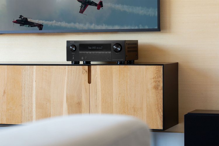 AV-усилитель Denon AVC-X3800H